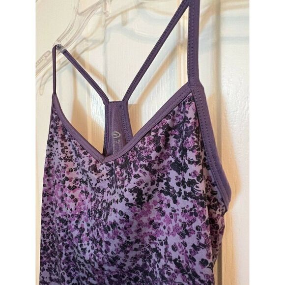 Champion Tank Top Built-In Shelf Bra - Picture 2 of 5